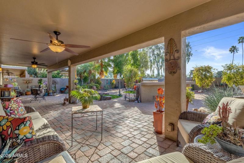 44-web-or-mls-9339-e-stoney-vista-dr