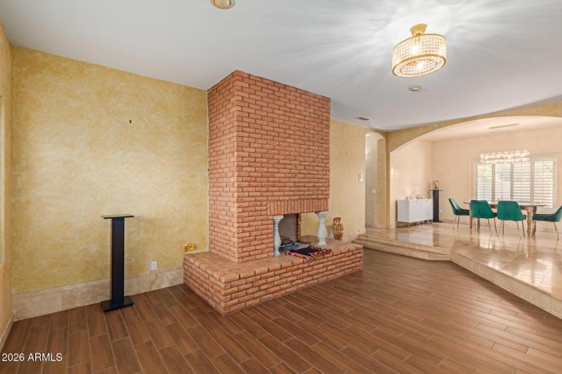 Formal living right upon entry