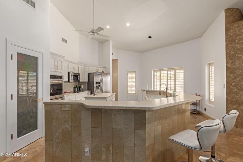 Kitchen with Pantry and island