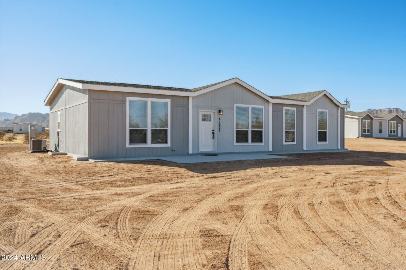 2-web-or-mls-51983-w-wildwood-rd