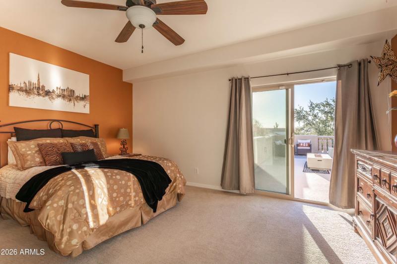 upstairs bedroom 2