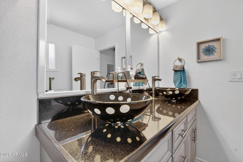 Primary - Dual Vanity