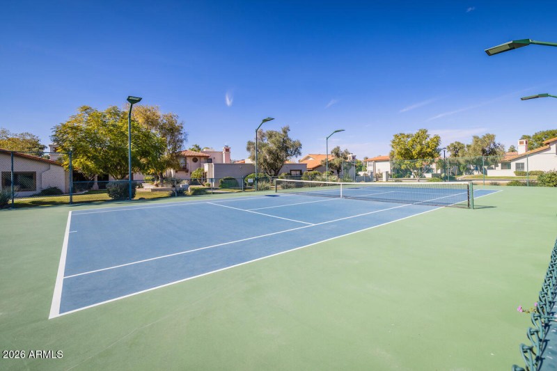 6349_N_78th_St_103_28