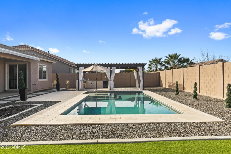 21654 Via de Arboles-39