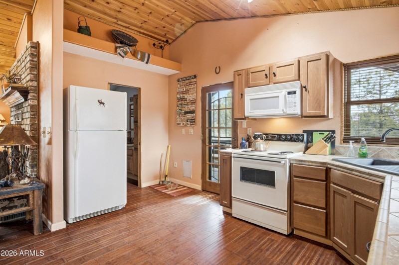 3113WhitetailWay-HeberOvergaard-AZ-12