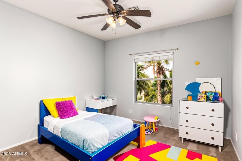 f65c86ed-928e-46bf-9a7f-48fa7f210f1b