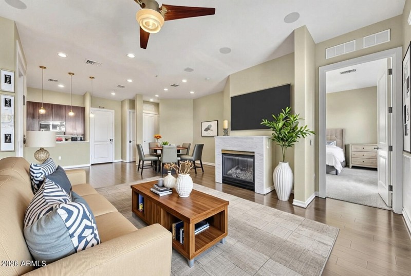 collov-ai_20260123172328_f8p5q5