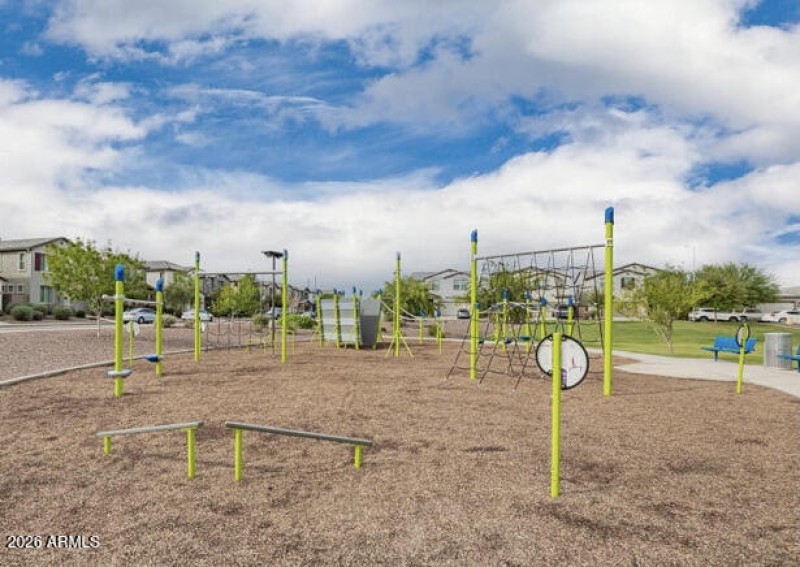 20251015161706552321000000-o 2 2