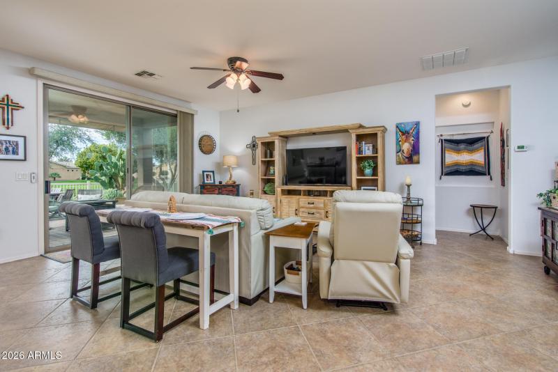 20484 N Lemon Drop-9310-Edit