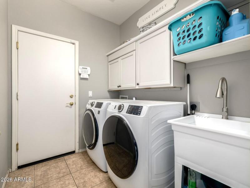 Laundry with Sink