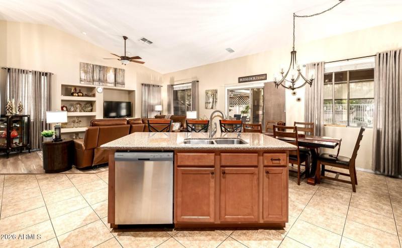 Kitchen Island Breakfast Bar