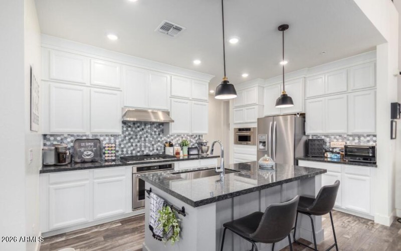 Kitchen 1