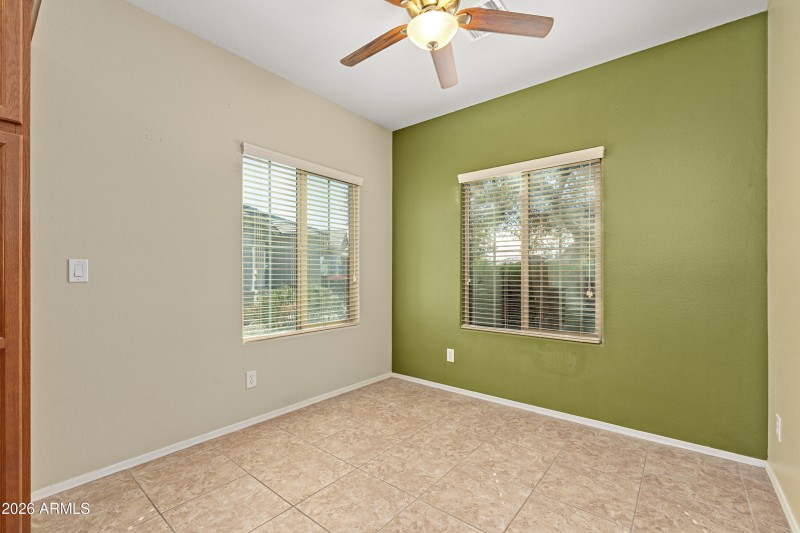 19128 W Woodlands Ave - 09