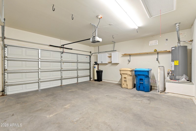 19128 W Woodlands Ave - 25