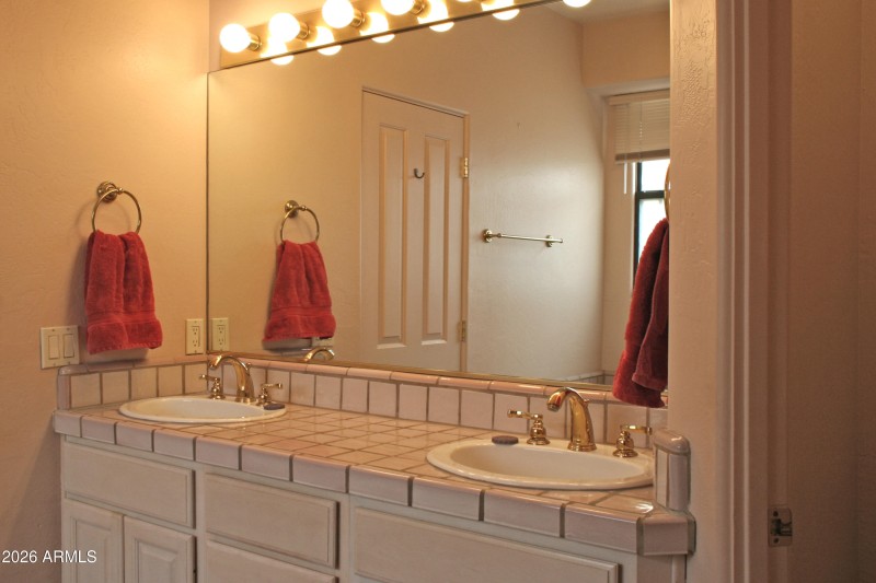 14 primary bath vanity 2