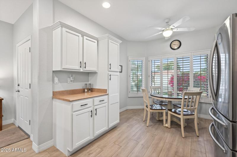 Kitchen toward breakfast nook