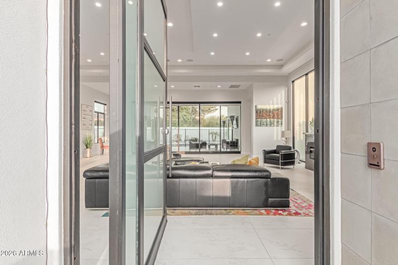 24 - Camelback Manor