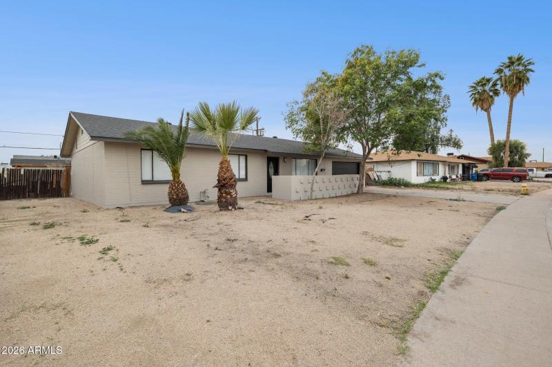 3-web-or-mls-4943-w-flower-st