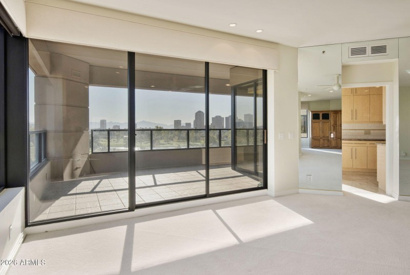 23-web-or-mls-_DSC9953