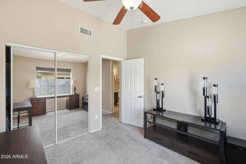 7533 E Navarro Avenue