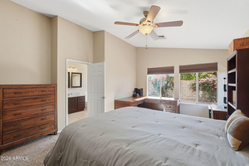 7533 E Navarro Avenue