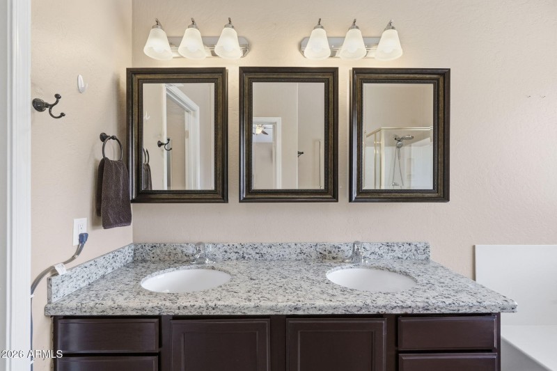 7533 E Navarro Avenue