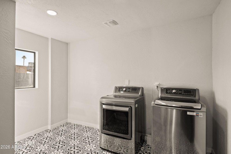 014_Laundry Room