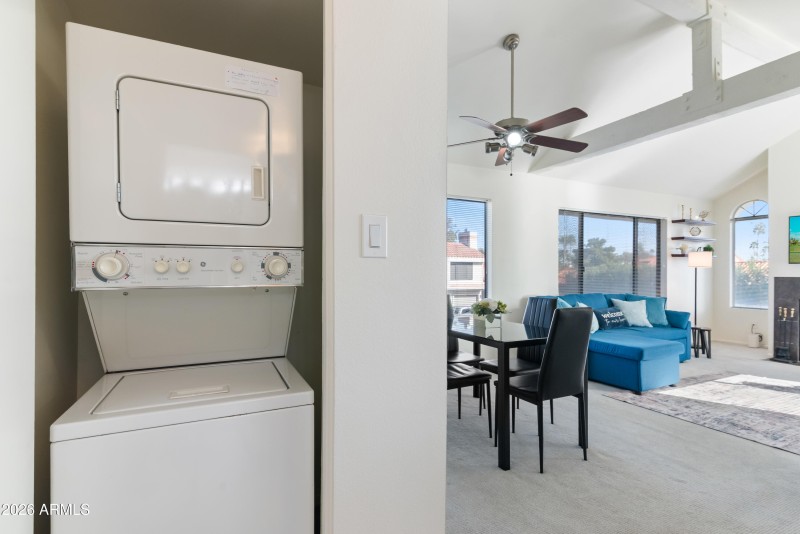 23_10115 e mountain view rd-2106-23