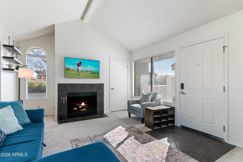 8_10115 e mountain view rd-2106-8