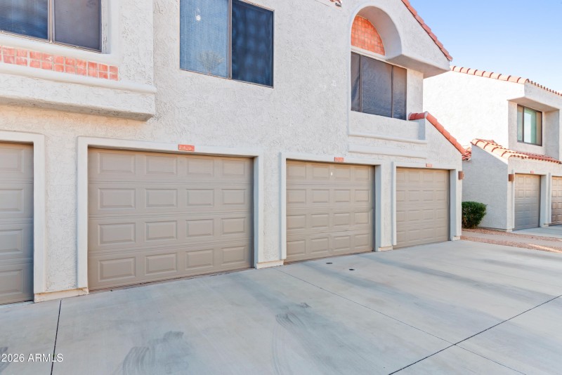 2_10115 e mountain view rd-2106-2