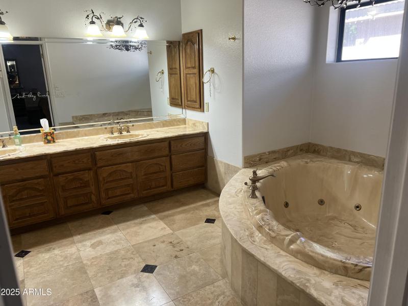 1st Ave Master Bath
