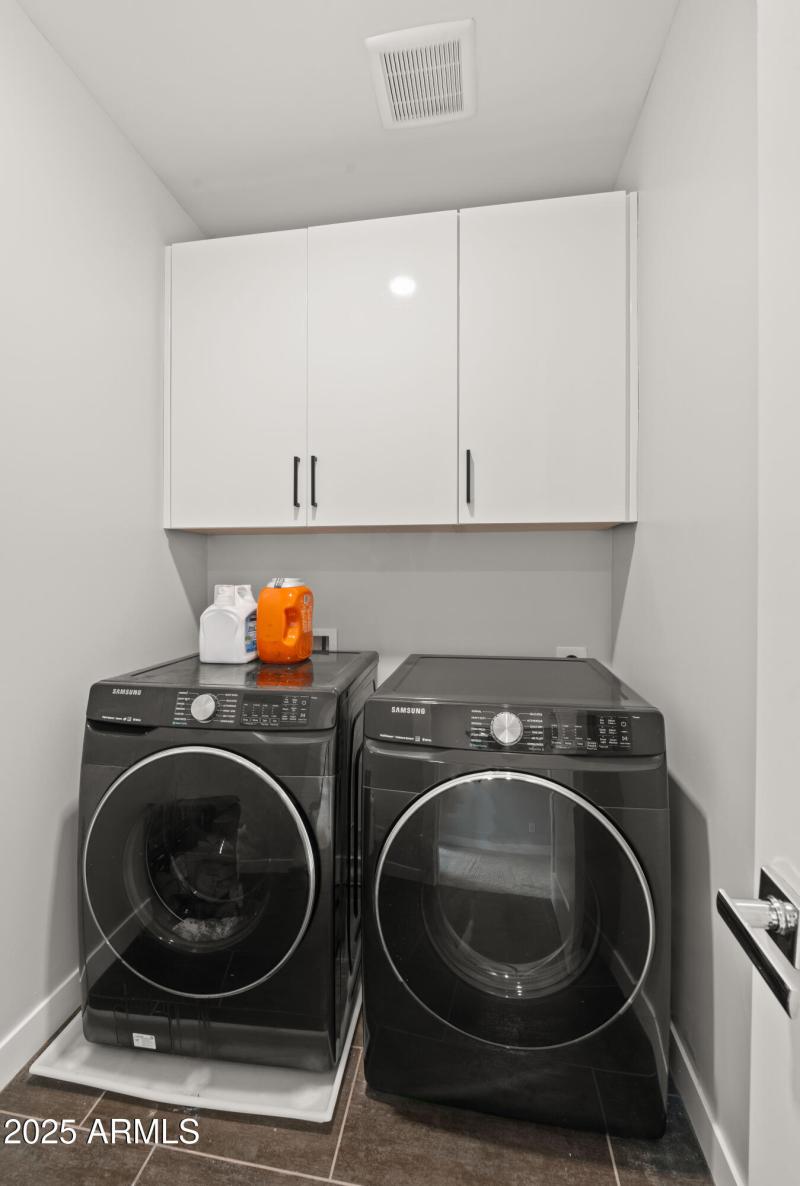 Bedrooms Level Laundry Room