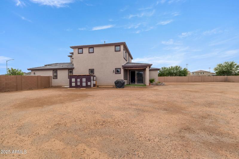 Largest Lot in the Subdivision!