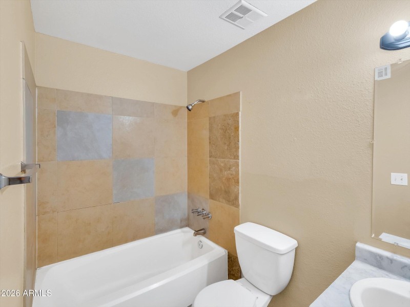 15-3645 N 69th Avenue Unit 30-15