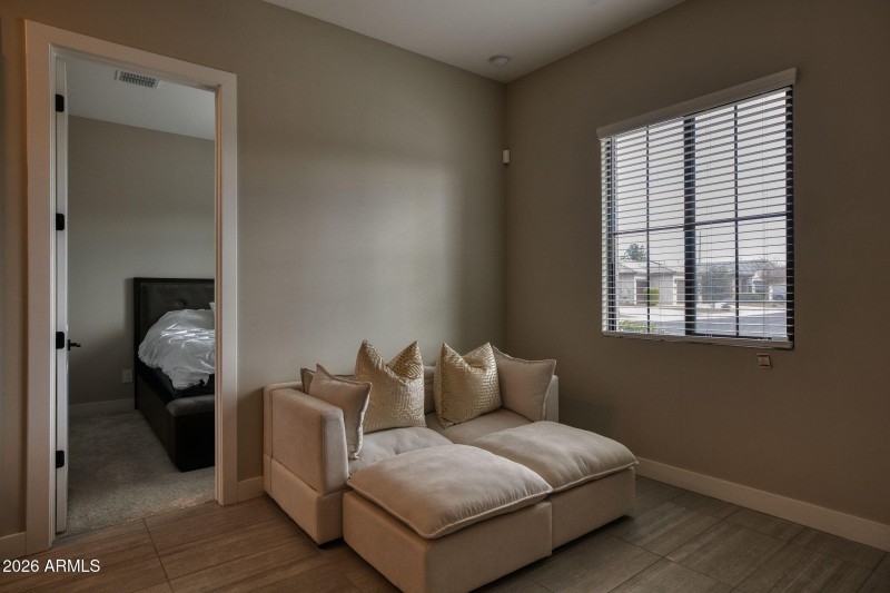 7434 N 80th Ln Glendale - 205