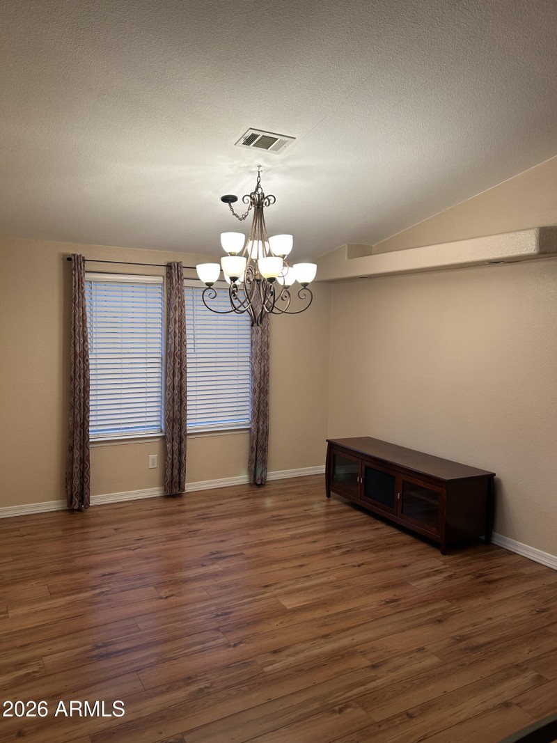 25) 66337-6976f15e4bddb