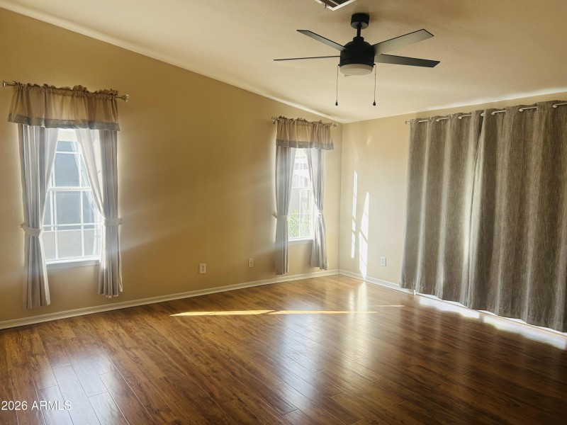 31) 66337-696fd082b20b0