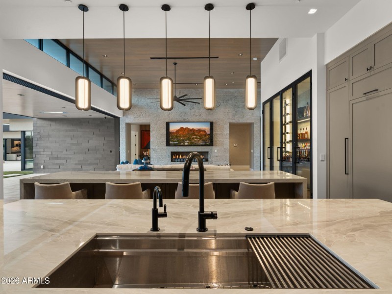 24-web-or-mls-Kitchen6