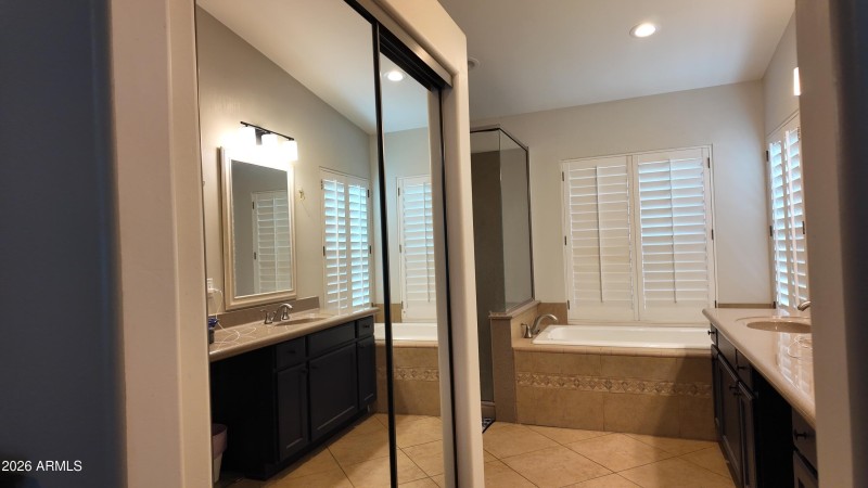 DJI_20251122114729_0861_D