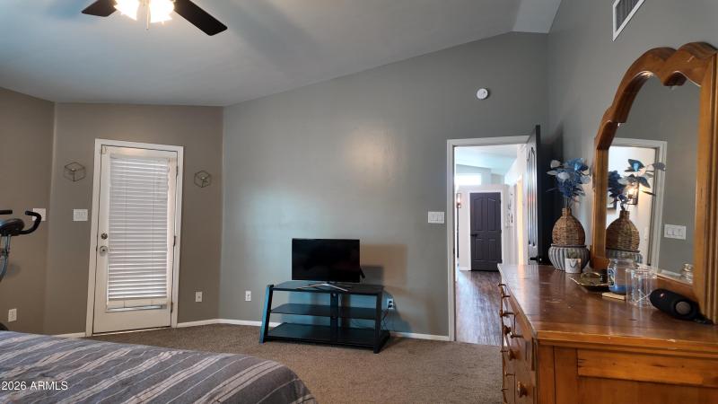 DJI_20251122114641_0857_D