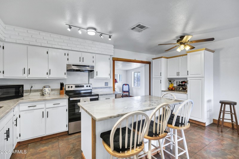 6618 N Evans Rd-12