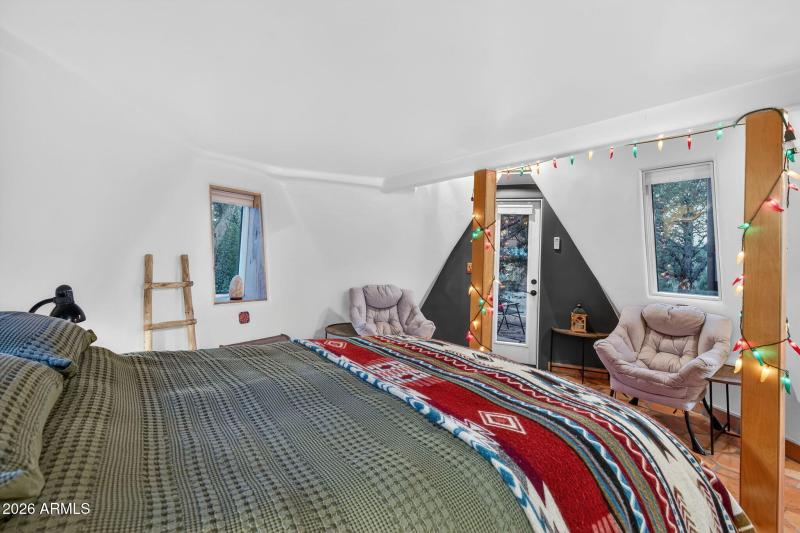 Guest house lower bedroom