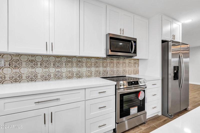 10602 W Cumberland Dr-8