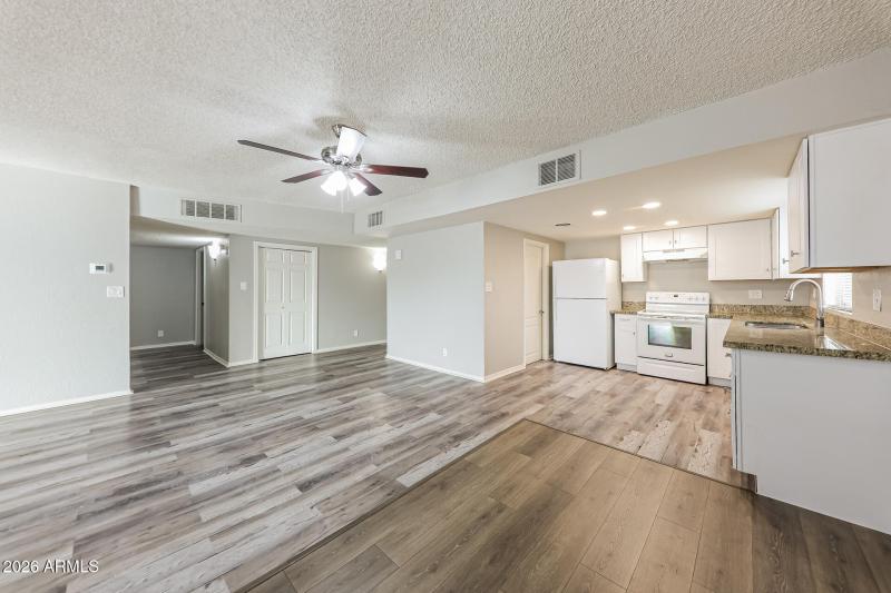 004-photo-living-room-15112919