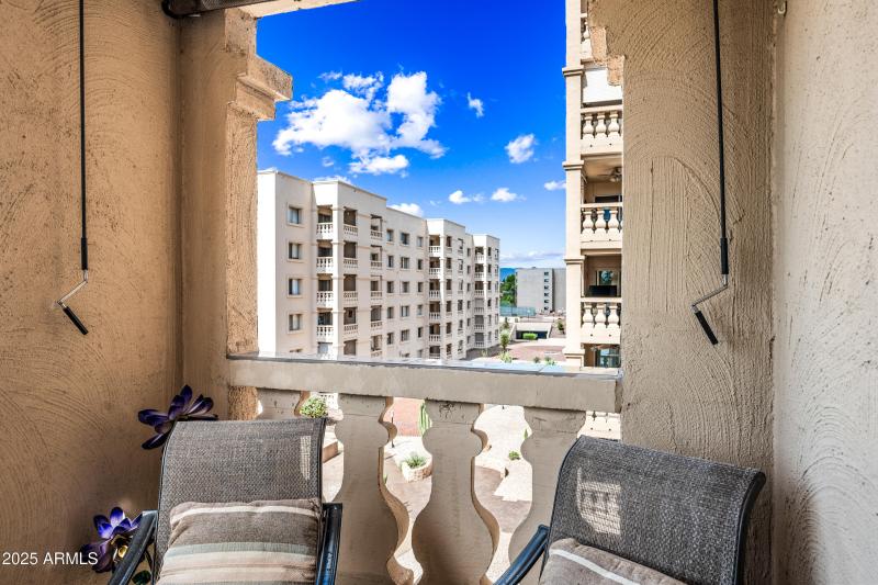 25-7940ECR411-ocupix