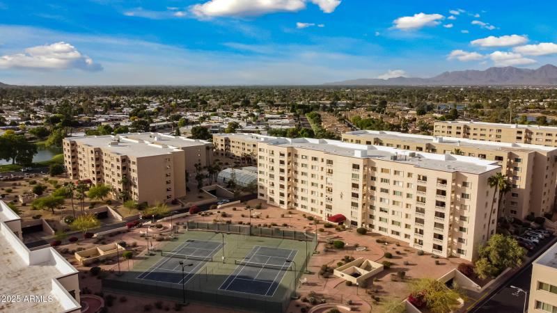 32-Scottsdale Shadows-ocupix-COMM