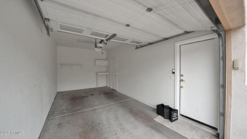 ONE CAR GARAGE