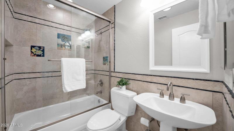 GUEST BATH