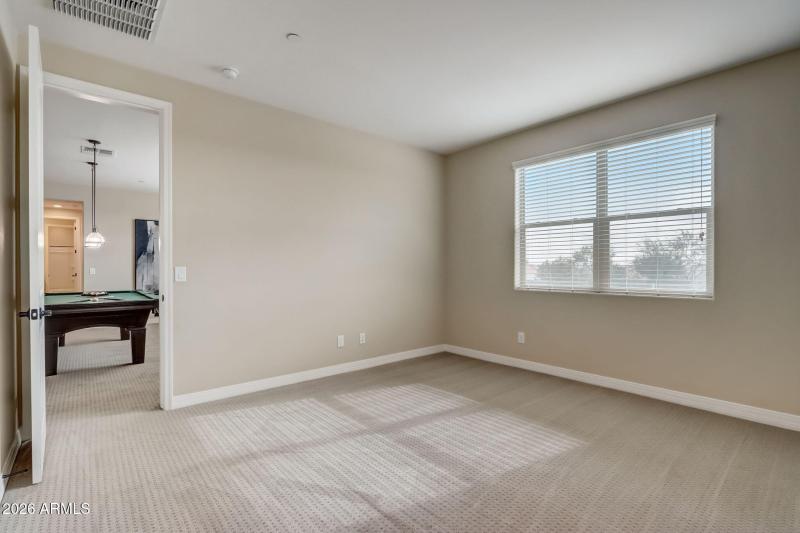 3rd Bedroom - Walk-In Closet