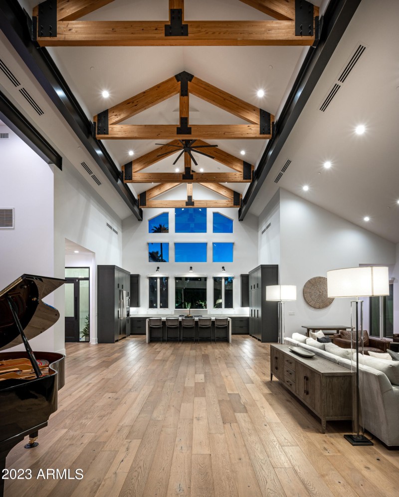 8144 E Del Barquero Dr-58